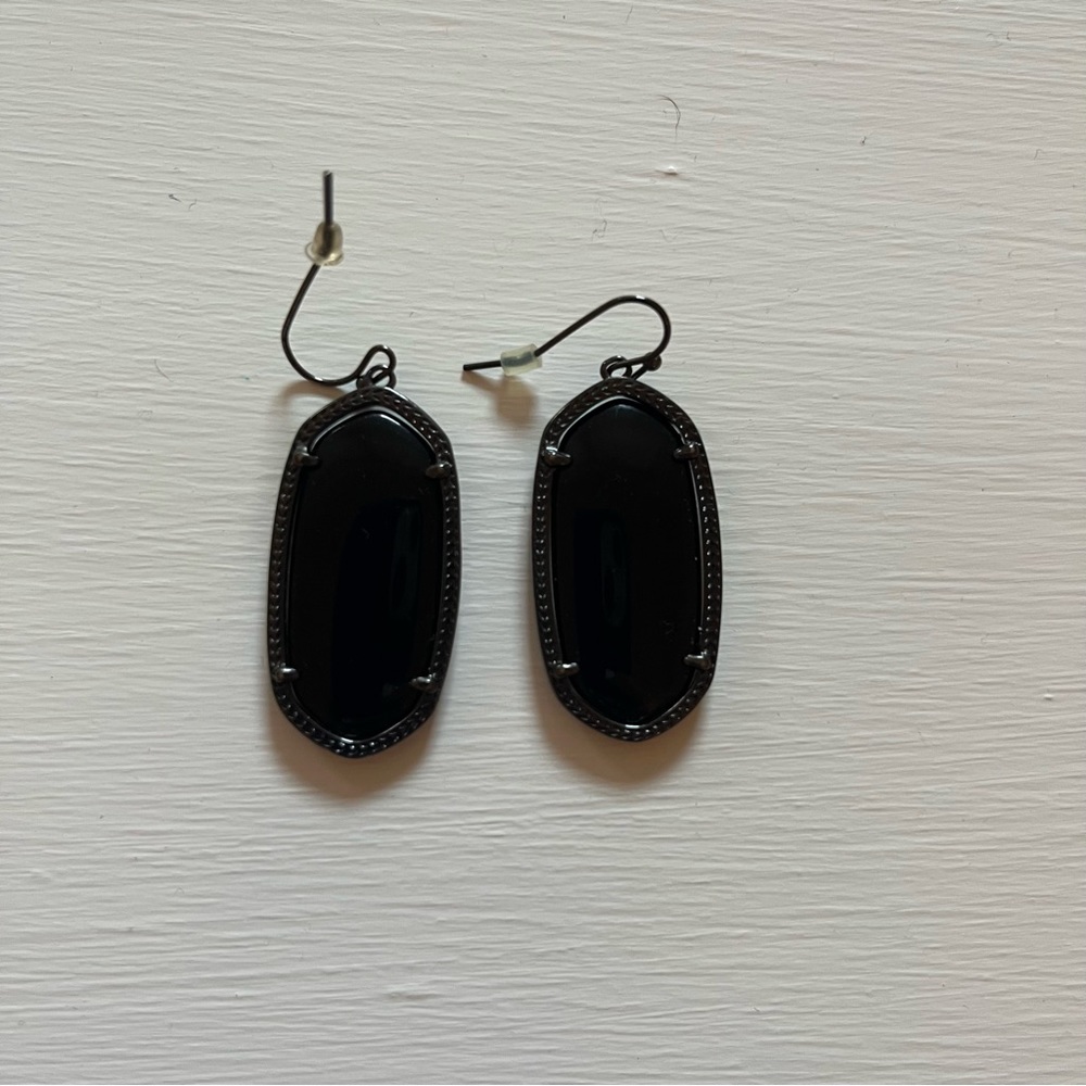 Kendra Scott Danielle Earrings Black